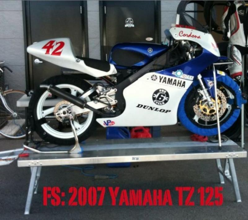 Yamaha TZ 125 2002 photo - 3