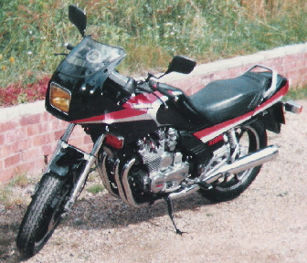 Yamaha XJ 600 1990 photo - 2