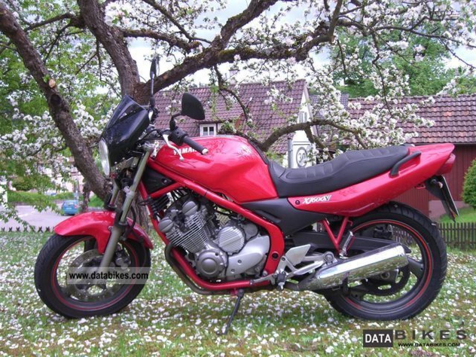 Brugt Yamaha XJ 600 N 2003 til salg - 123mc