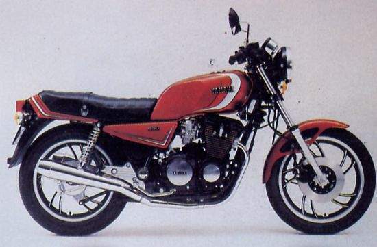 Yamaha XJ 650 1980 photo - 1