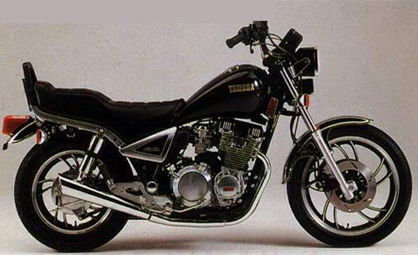Yamaha XJ 750 1983 photo - 1