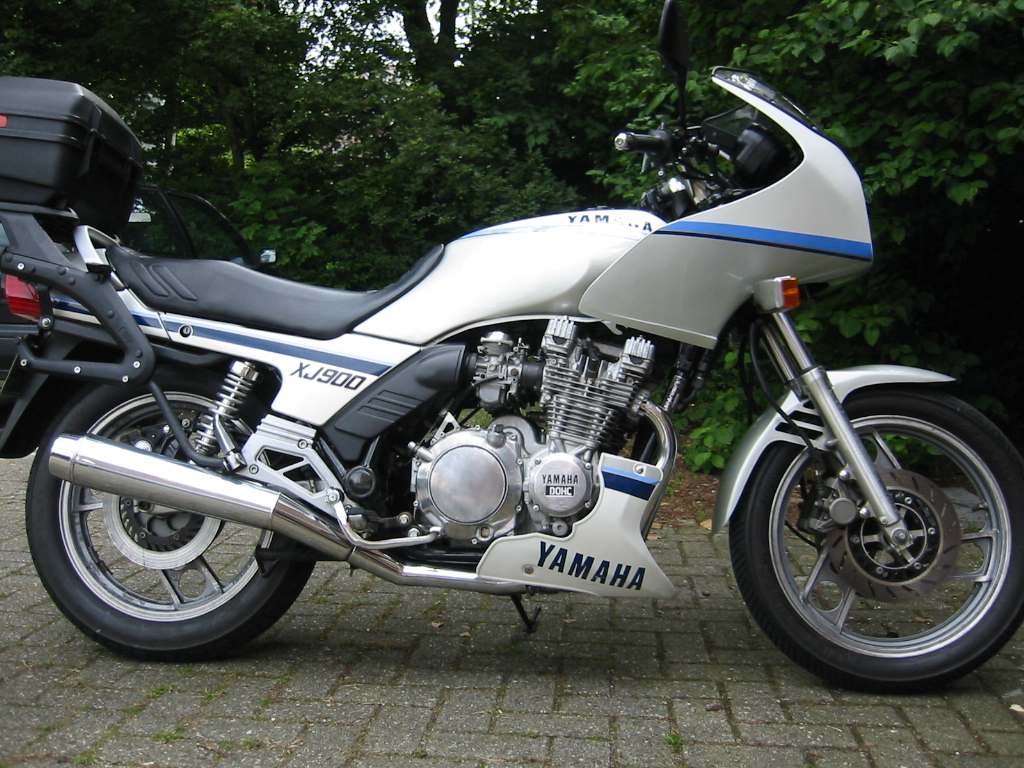 Yamaha XJ 900 1985 photo - 4