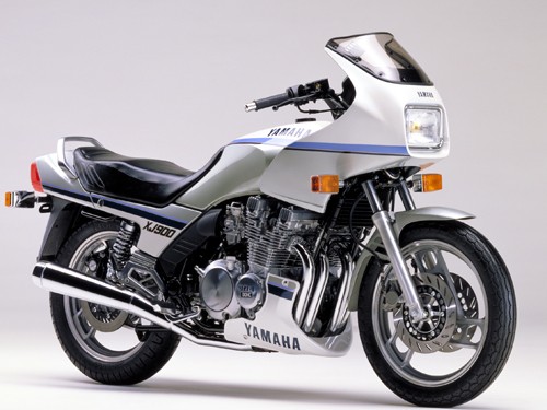 Yamaha XJ 900 F 1992 photo - 2