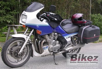 Yamaha XJ 900 F 1994 photo - 1