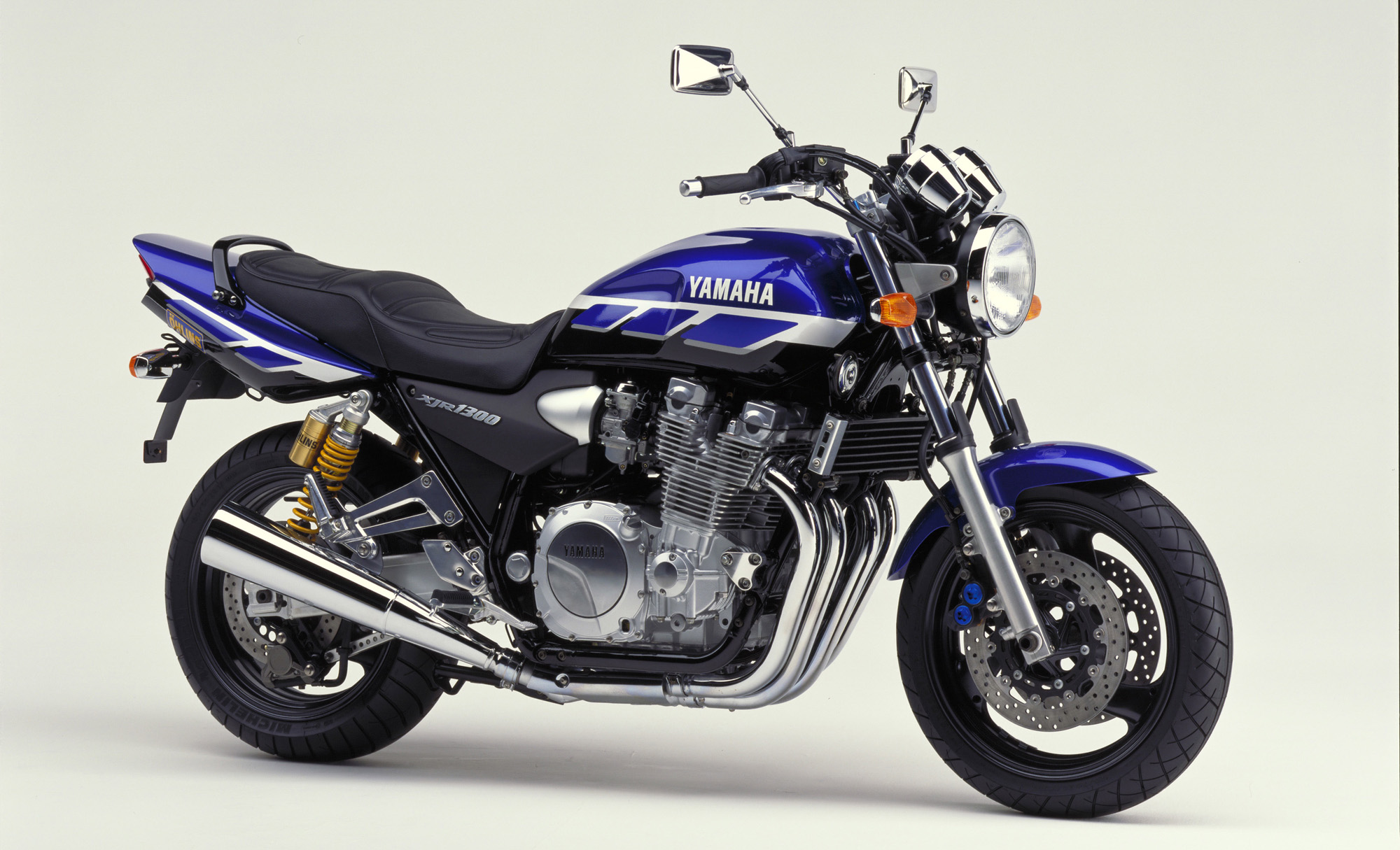 2000 Yamaha XJR 1300 SP - Moto.ZombDrive.COM