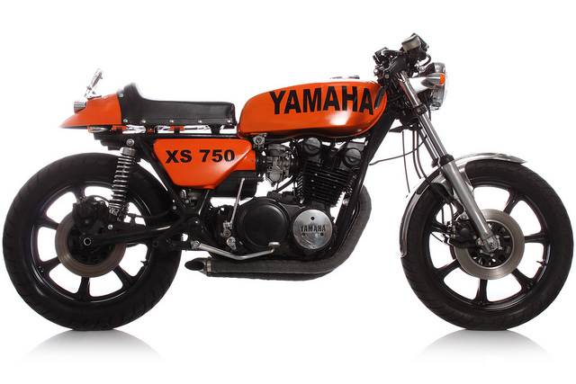 Yamaha XS 750 1977 photo - 6