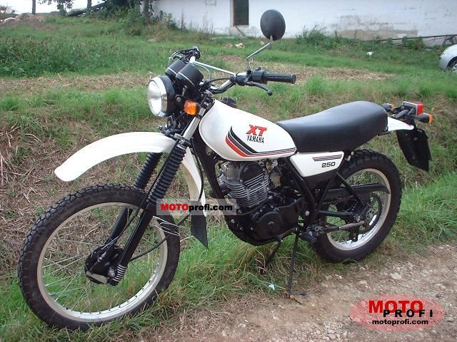 Yamaha XT 250 1981 photo - 6