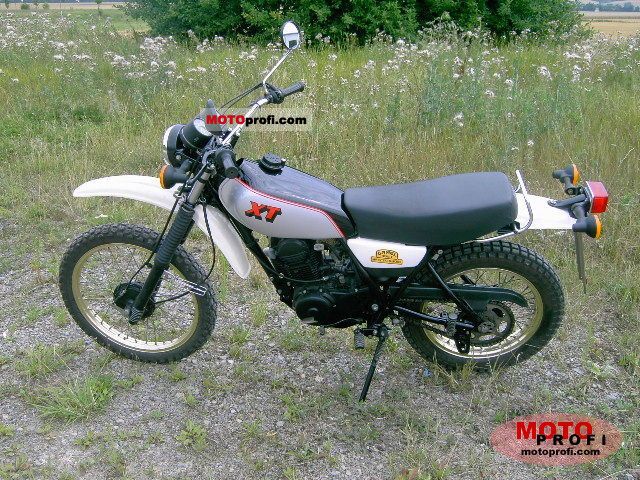 Yamaha XT 250 1982 photo - 1