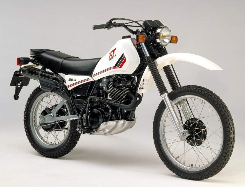 Yamaha XT 250 1982 photo - 4