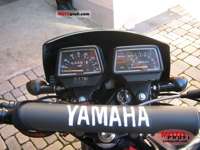 Yamaha XT 550 1982 photo - 6