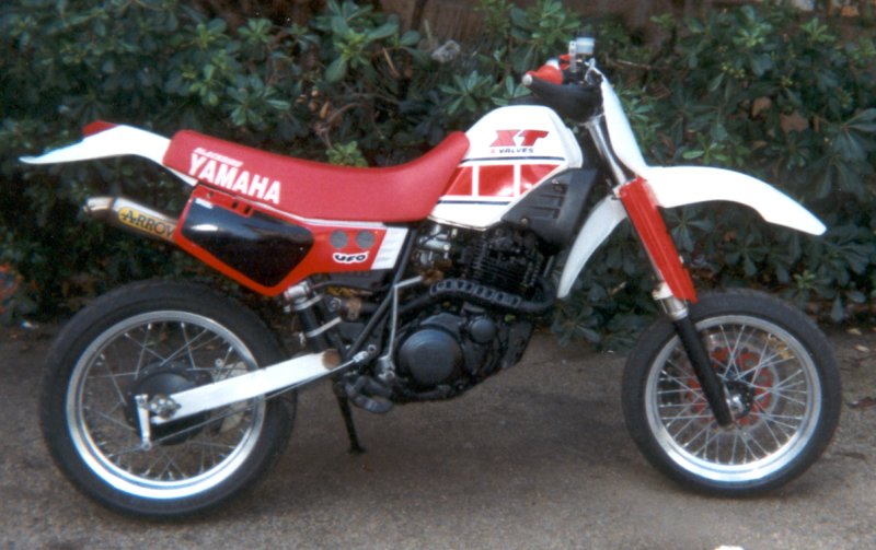 Yamaha XT 600 Tenere 1984 photo - 2