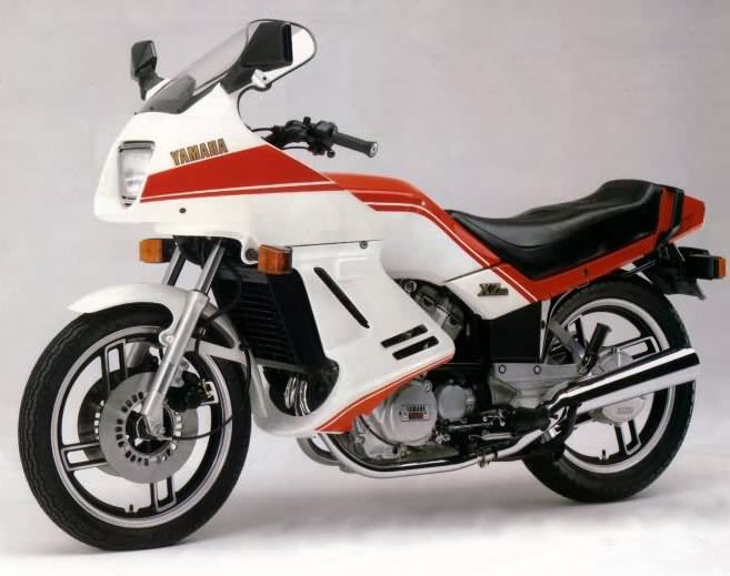 Yamaha XZ 550 1982 photo - 5