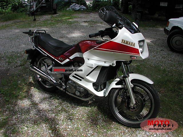 Yamaha XZ 550 1982 photo - 6