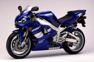 Yamaha YZF-R1 1999 photo - 4