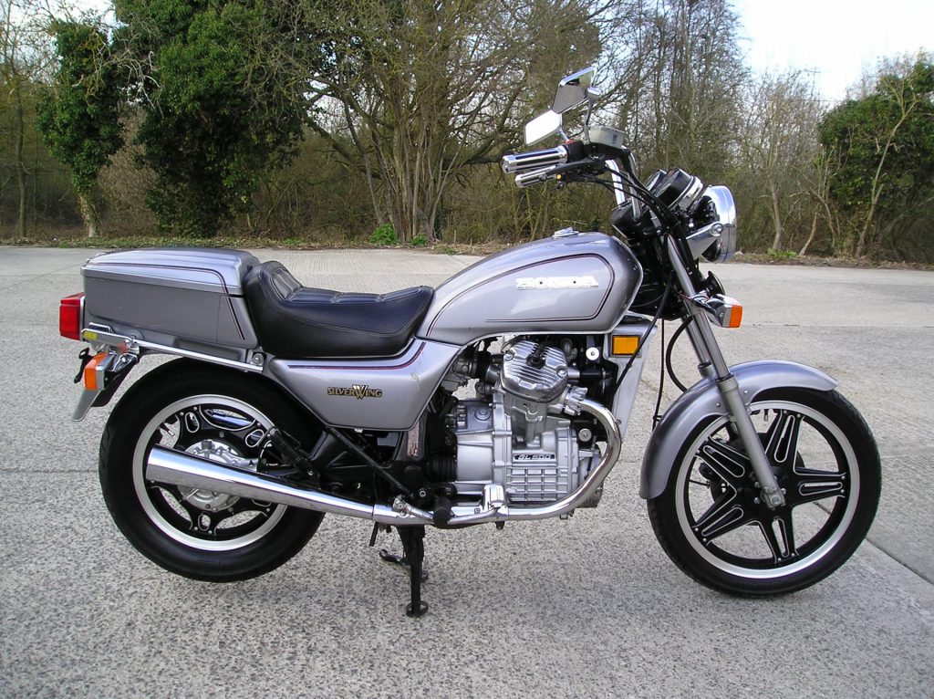 Honda GL500 Silver Wing | Classic Motorbikes
