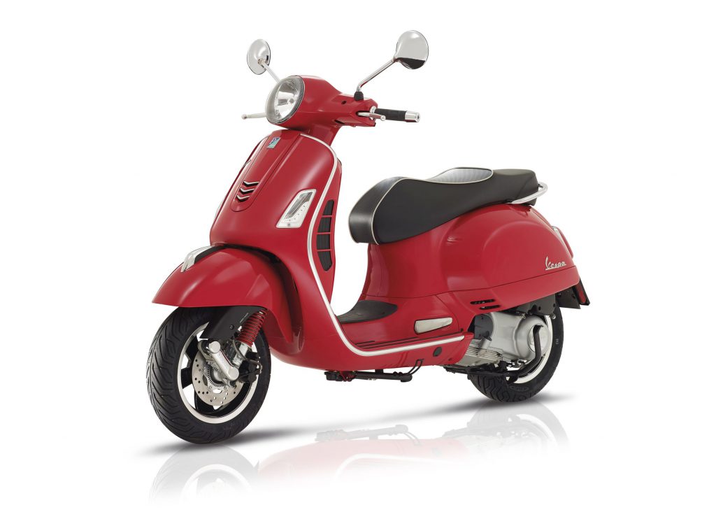 Review of Vespa GTS Super 125 2017: pictures, live photos & description ...